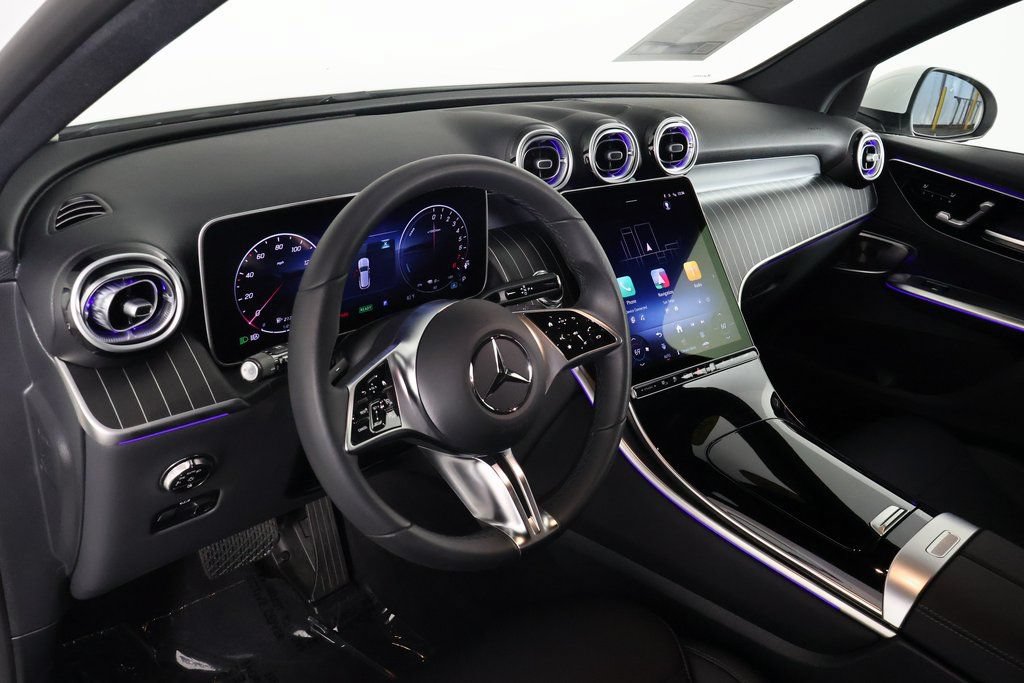 Certified 2025 Mercedes-Benz GLC 350e 4MATIC image 7