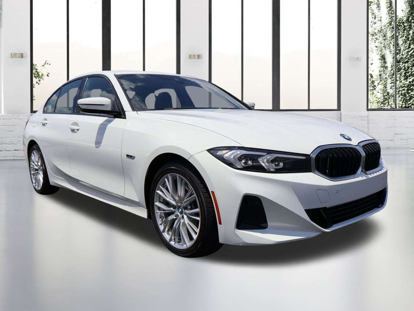 Used 2023 BMW 330e w/ Driving Assistance Package RWD image 7