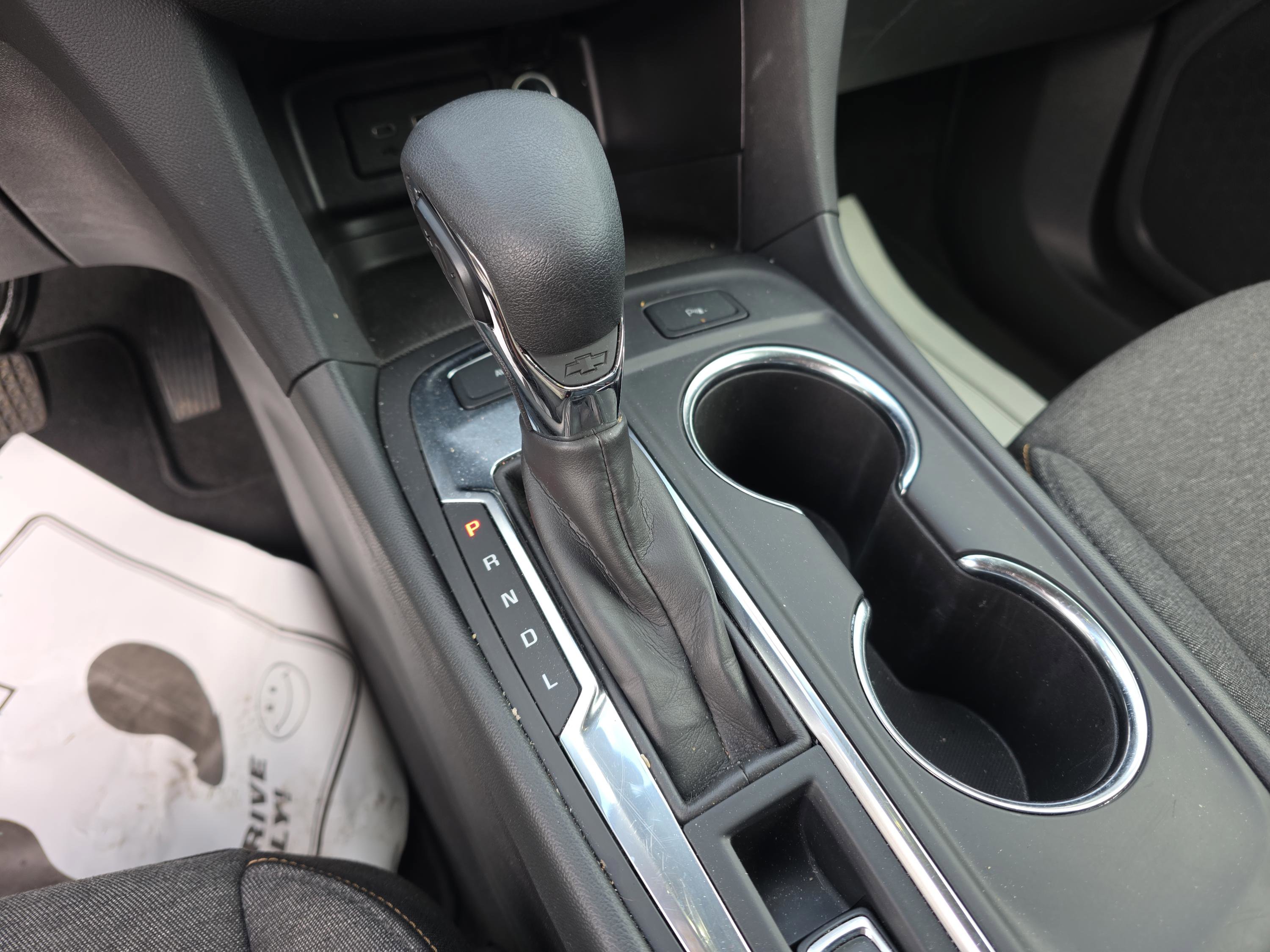 Used 2024 Chevrolet Equinox LT image 25