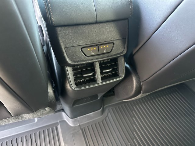 New 2026 GMC Terrain AT4 w/ Convenience Package III image 21