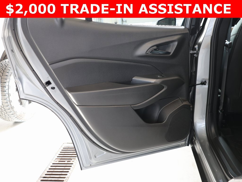 New 2026 Chevrolet Trax RS w/ Sunroof Package image 27