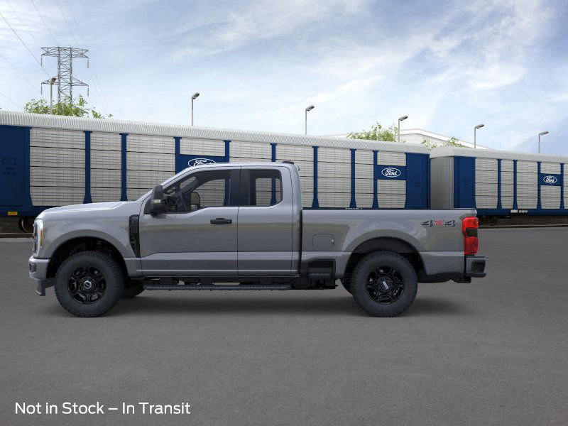 New 2026 Ford F350 4x4 SuperCab Super Duty image 3