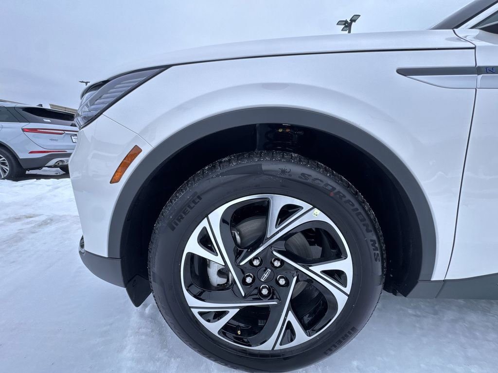 New 2026 Lincoln Nautilus Premier image 10