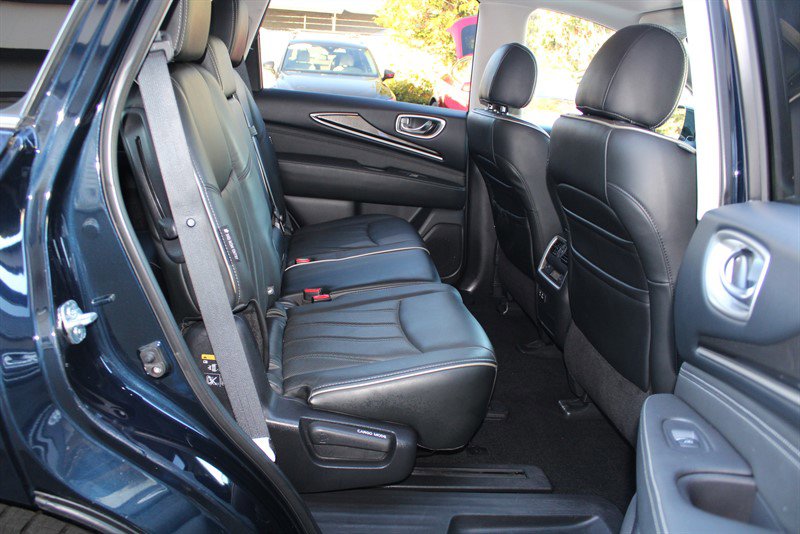 Used 2019 INFINITI QX60 Luxe w/ Essential Package image 30