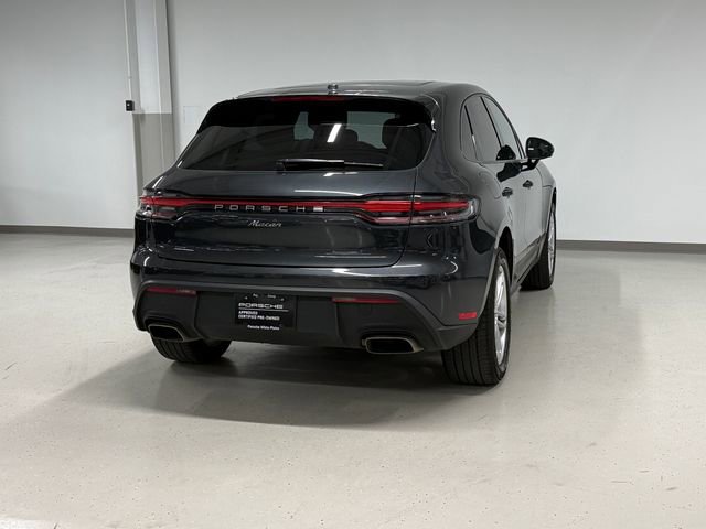 Certified 2023 Porsche Macan AWD/4WD image 8