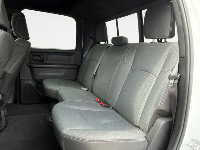 Used 2024 RAM 2500 Tradesman w/ Chrome Appearance Group image 13