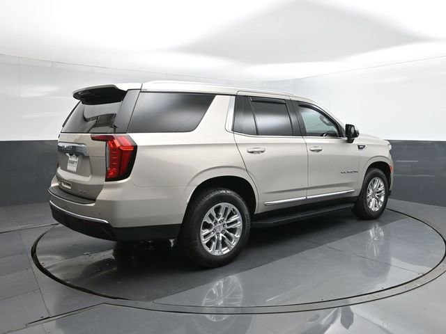 Used 2022 GMC Yukon SLT w/ SLT Premium Package image 11