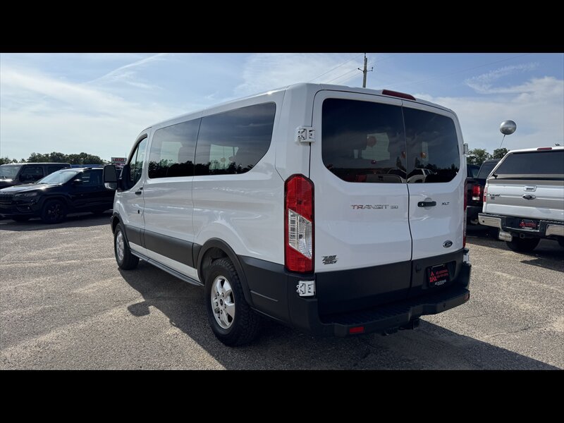 Used 2018 Ford Transit 150 XLT RWD image 8