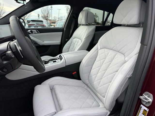 New 2026 BMW X6 xDrive40i image 4