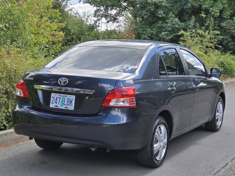 Used 2007 Toyota Yaris Sedan w/ Convenience Pkg FWD image 11