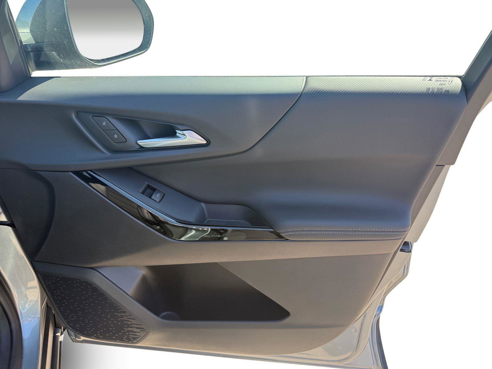 New 2026 Chevrolet Equinox LT image 26