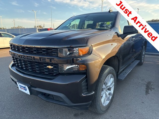 Used 2021 Chevrolet Silverado 1500 Custom image 1