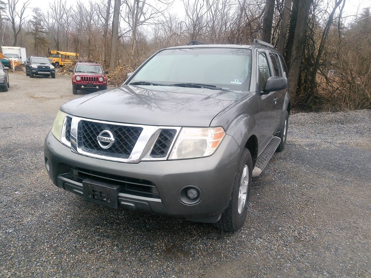 Used 2009 Nissan Pathfinder S image 4