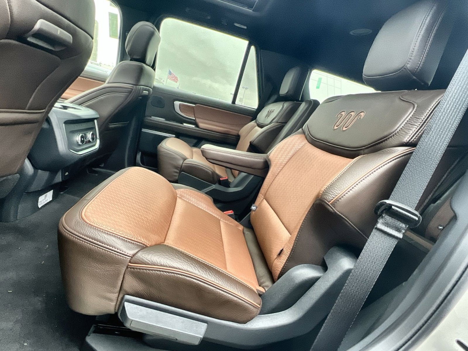 New 2025 Ford Expedition King Ranch image 25