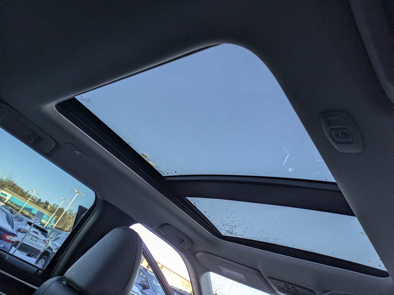 Used 2023 Mitsubishi Outlander SE image 21