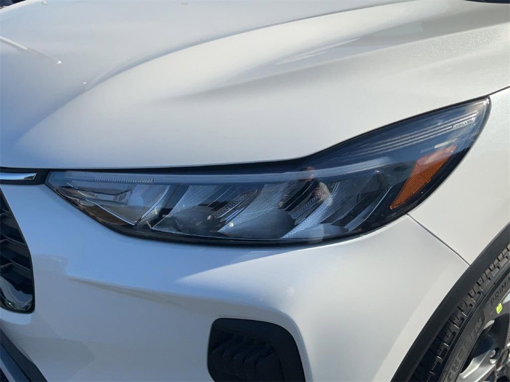 New 2025 Ford Escape ST-Line w/ Equipment Group 301A image 11