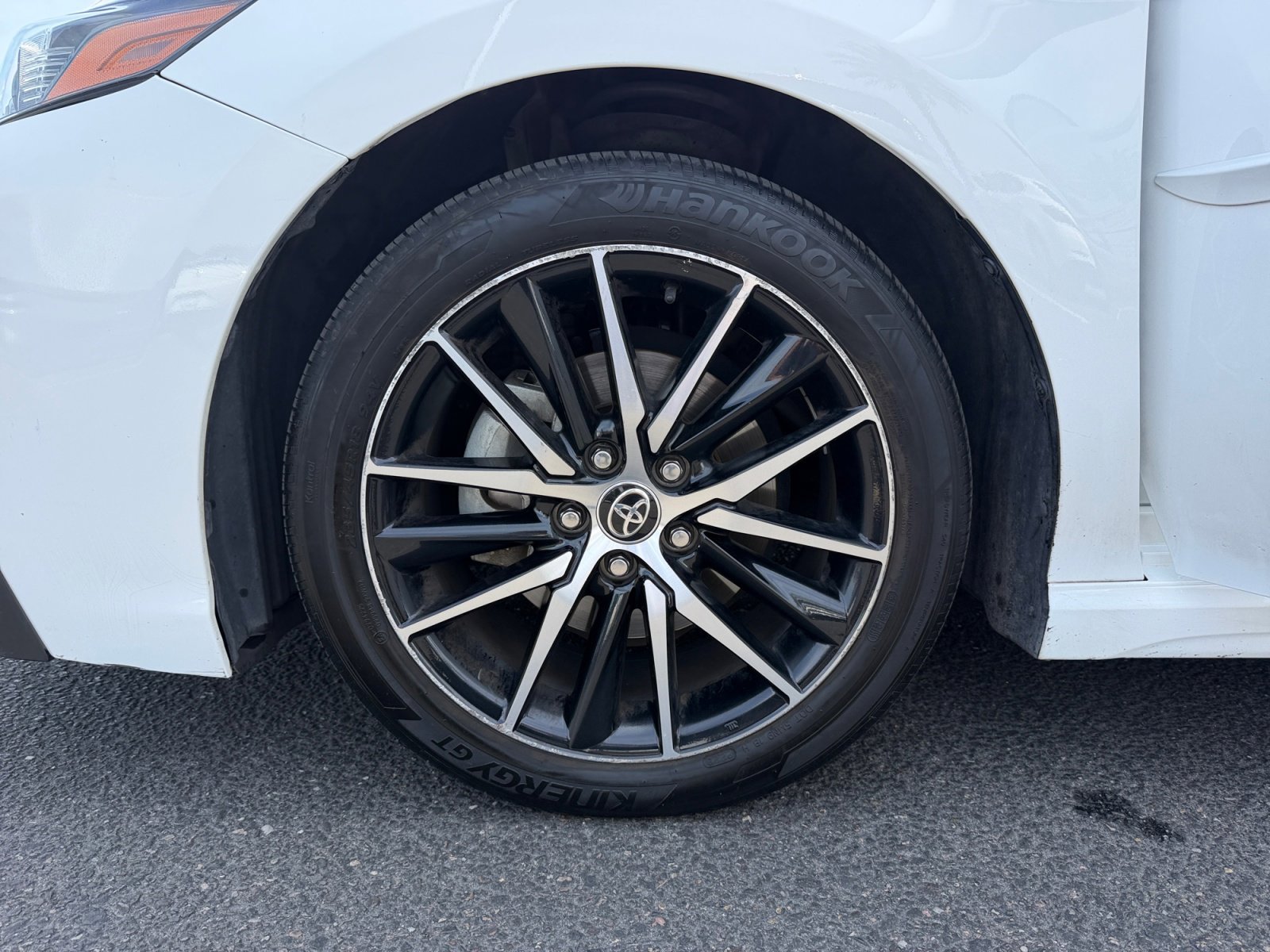 Used 2021 Toyota Camry SE w/ Audio Upgrade Package image 26