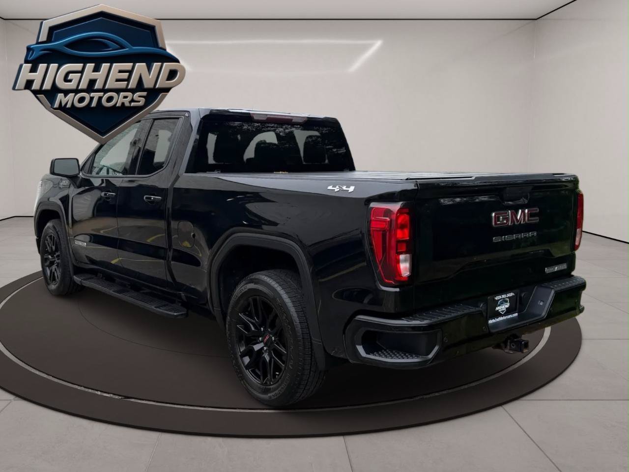 Used 2020 GMC Sierra 1500 Elevation w/ Elevation Value Package AWD/4WD image 4