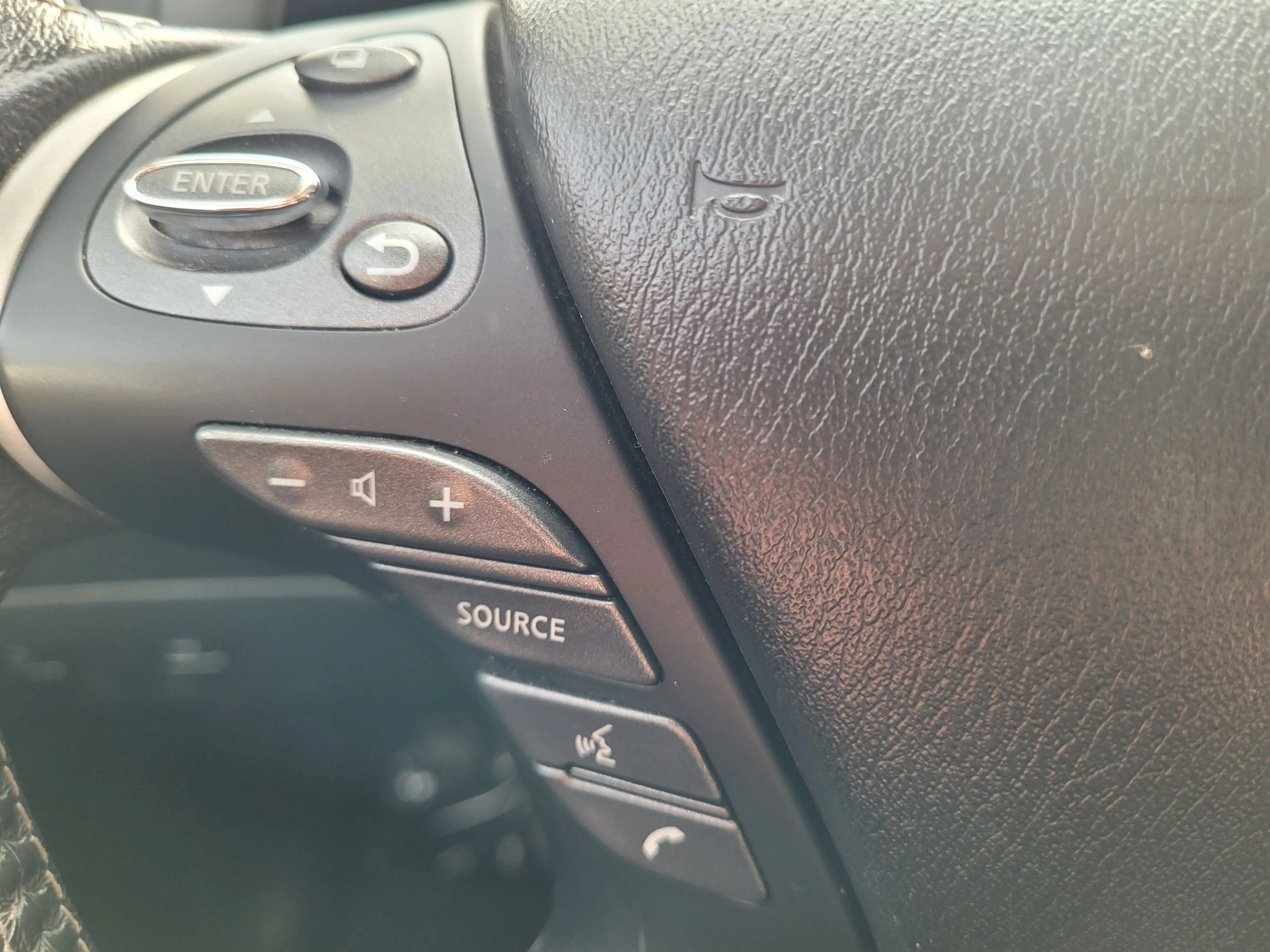 Used 2020 INFINITI QX60 Luxe AWD/4WD image 36