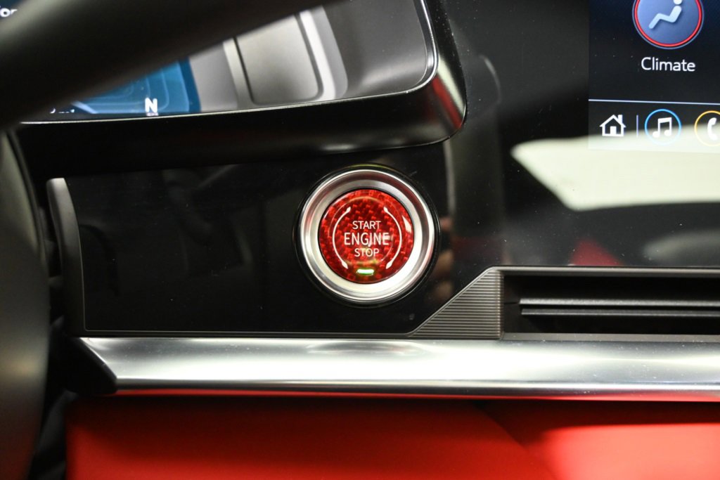 Used 2022 Chevrolet Corvette Stingray Premium Conv w/ Z51 Performance Package image 44