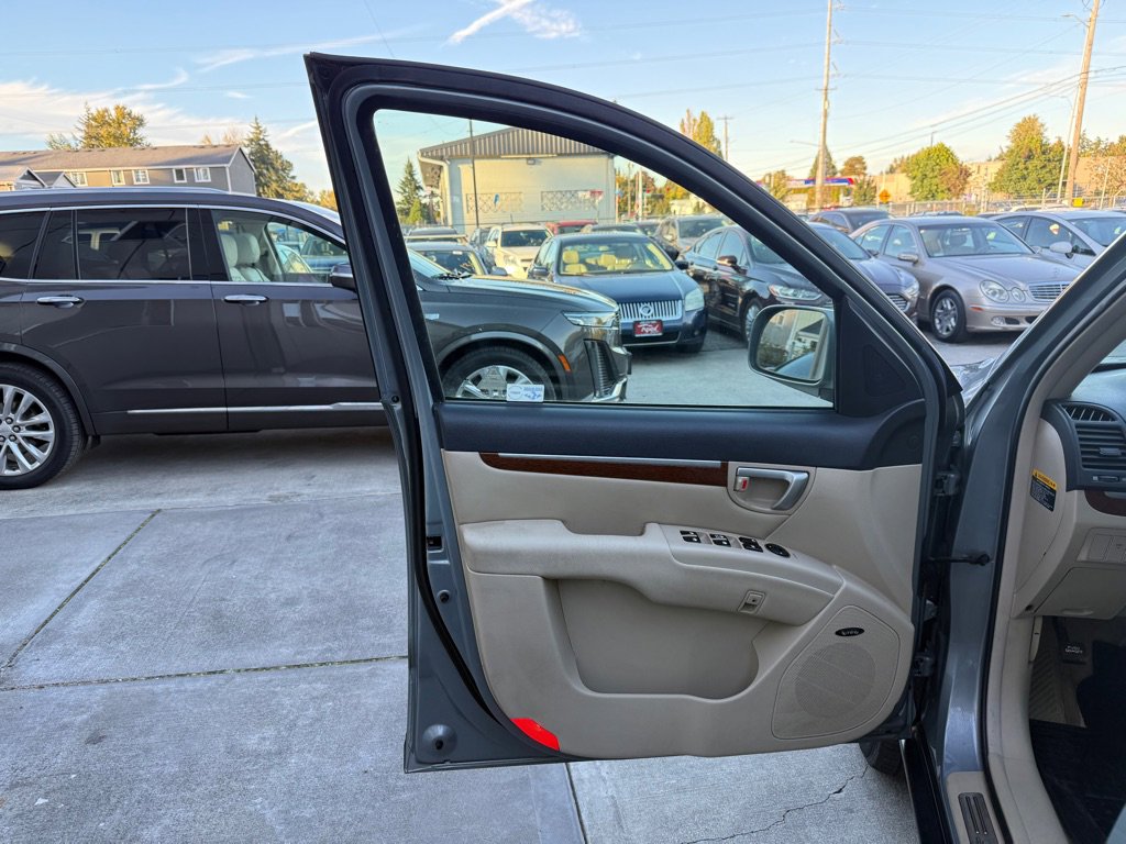 Used 2007 Hyundai Santa Fe Limited image 9