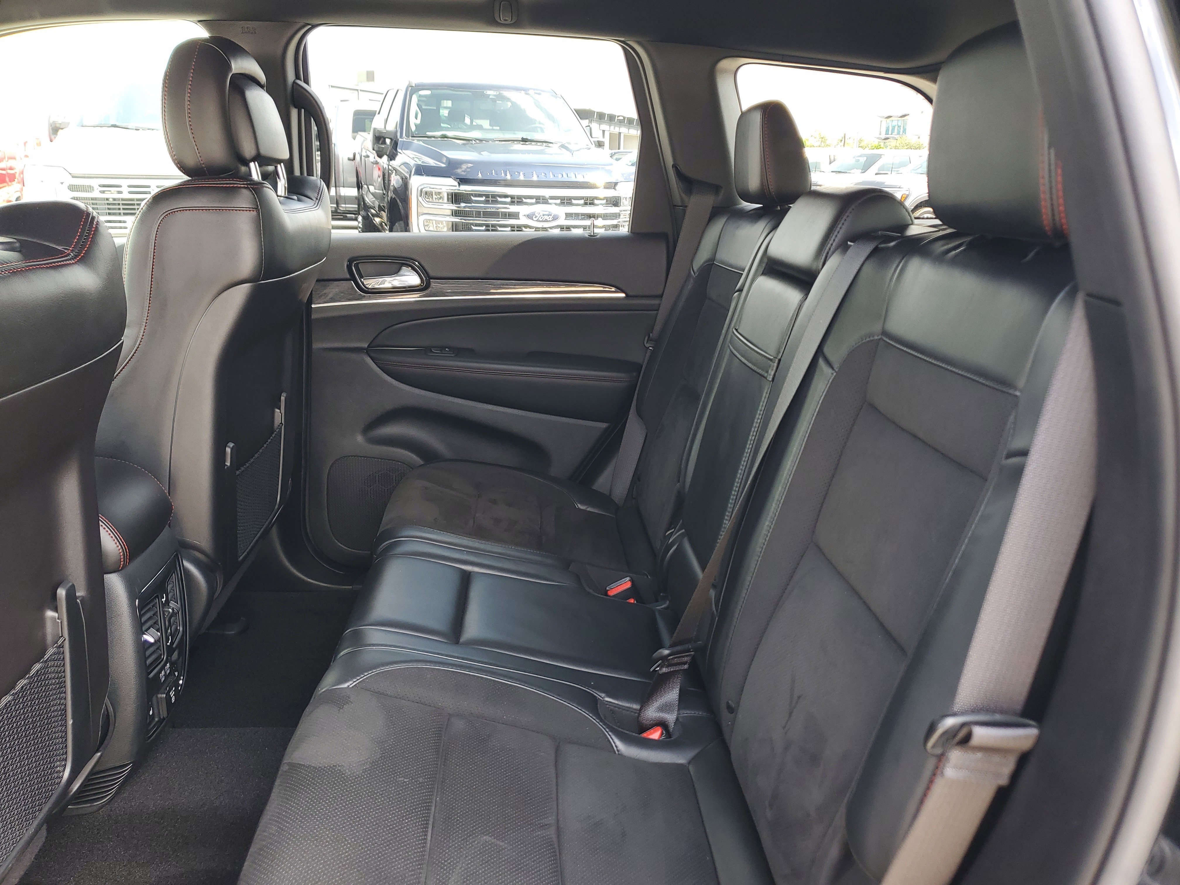 Used 2021 Jeep Grand Cherokee Trailhawk image 15