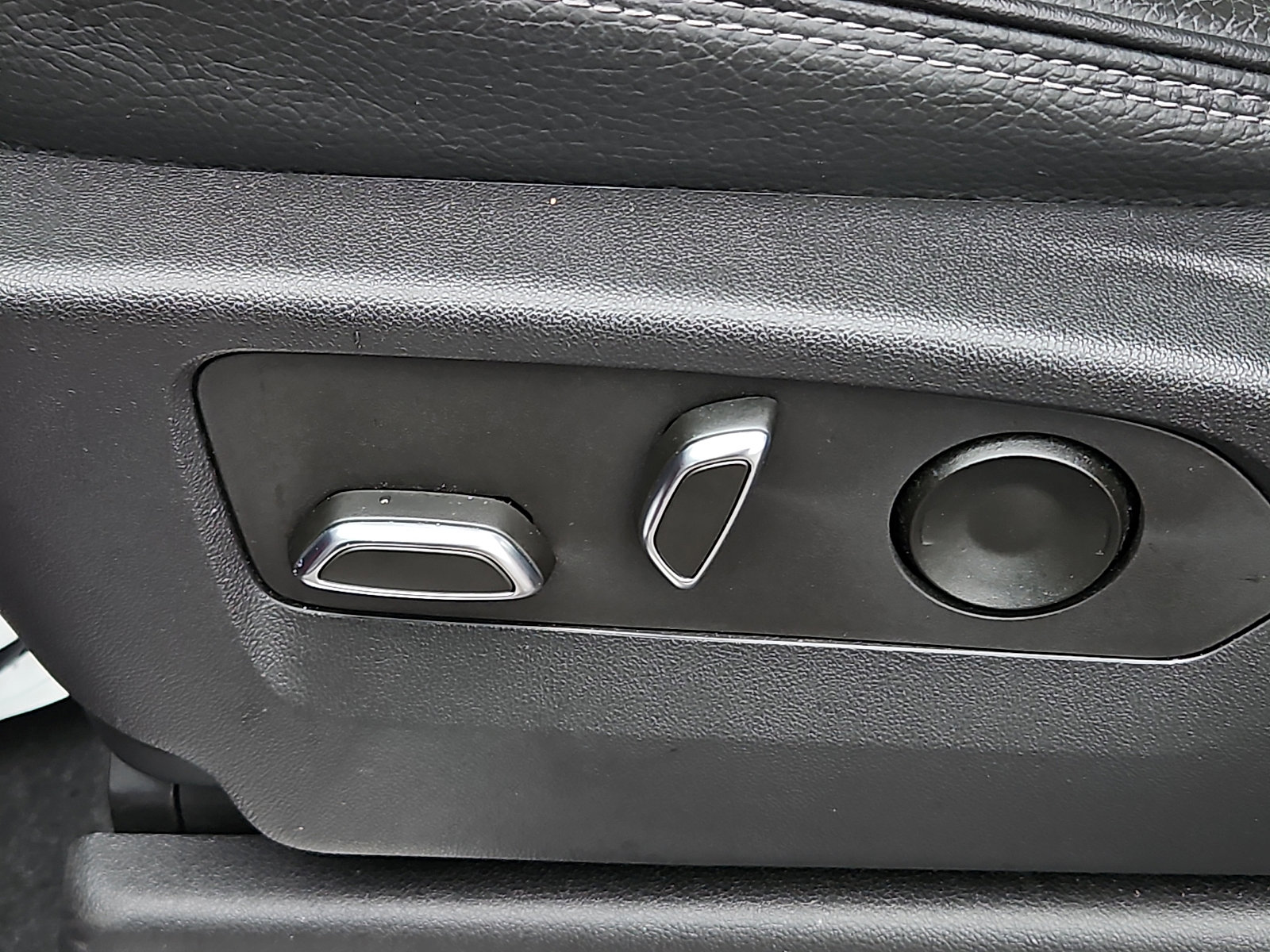 Certified 2023 GMC Sierra 1500 Denali image 26