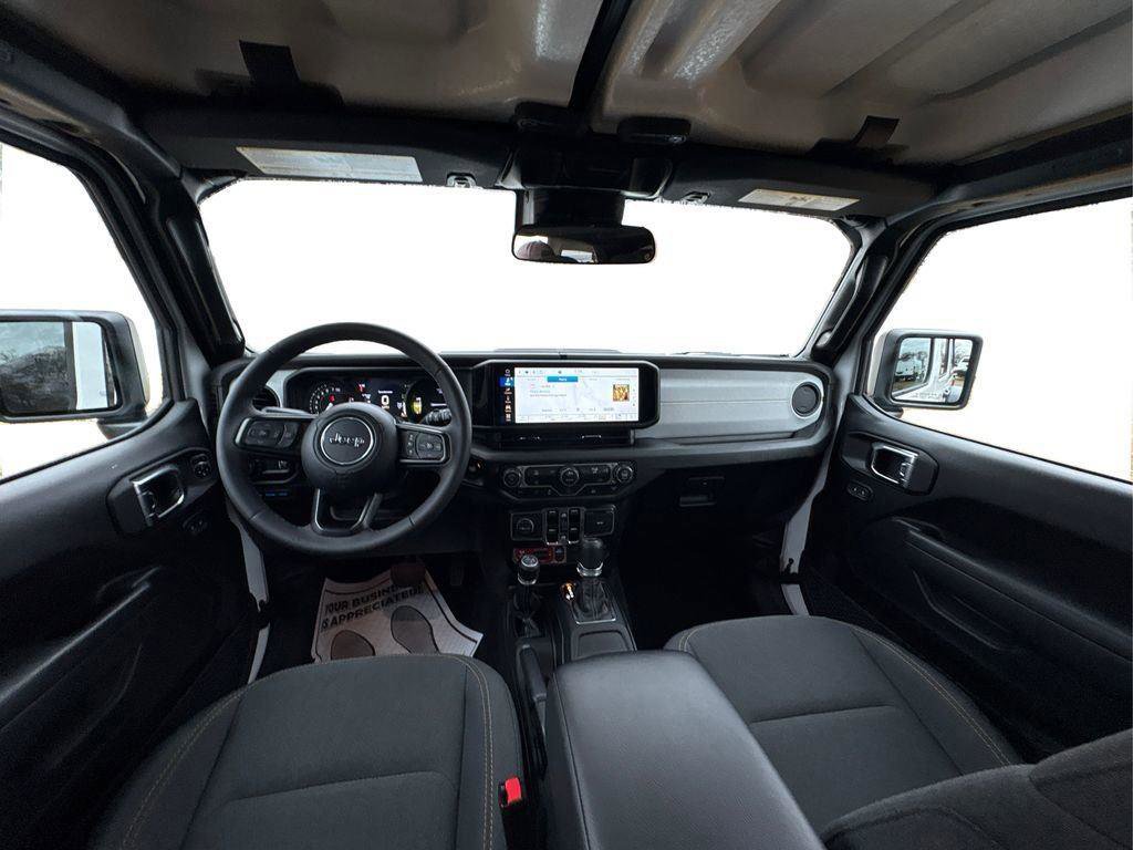 Used 2025 Jeep Wrangler Unlimited Sport S 4xe AWD/4WD image 21