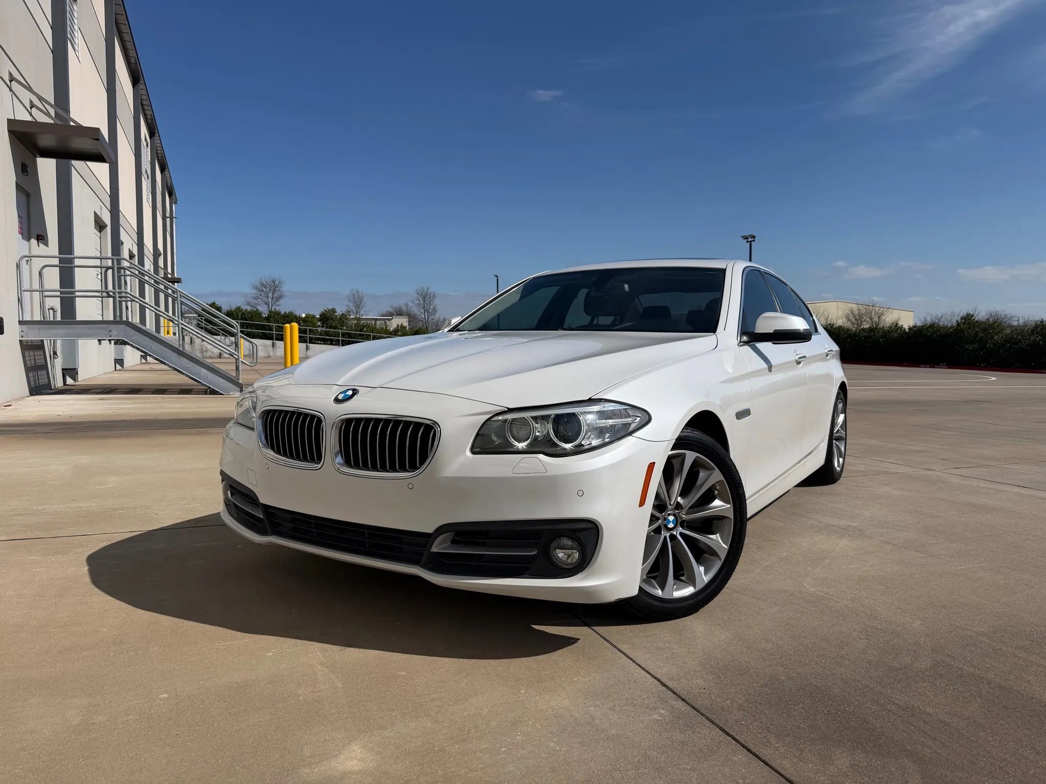 Used 2016 BMW 528i Sedan image 9