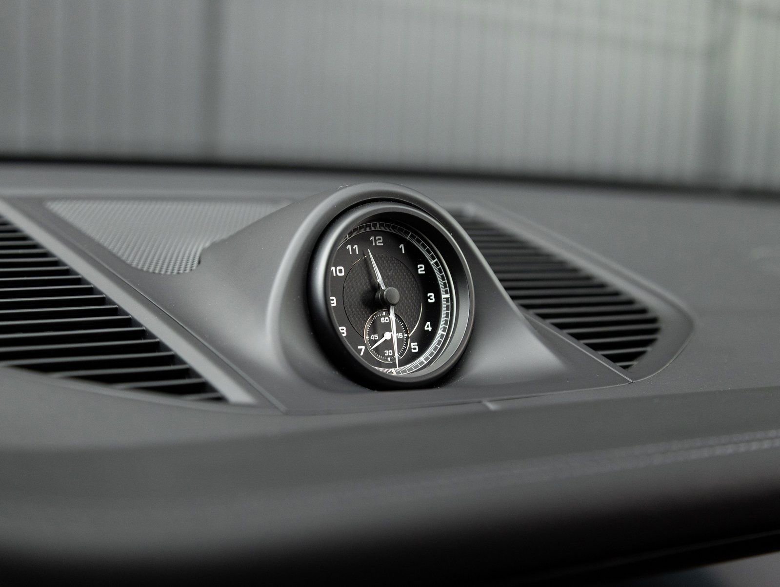 Certified 2023 Porsche Macan S image 23