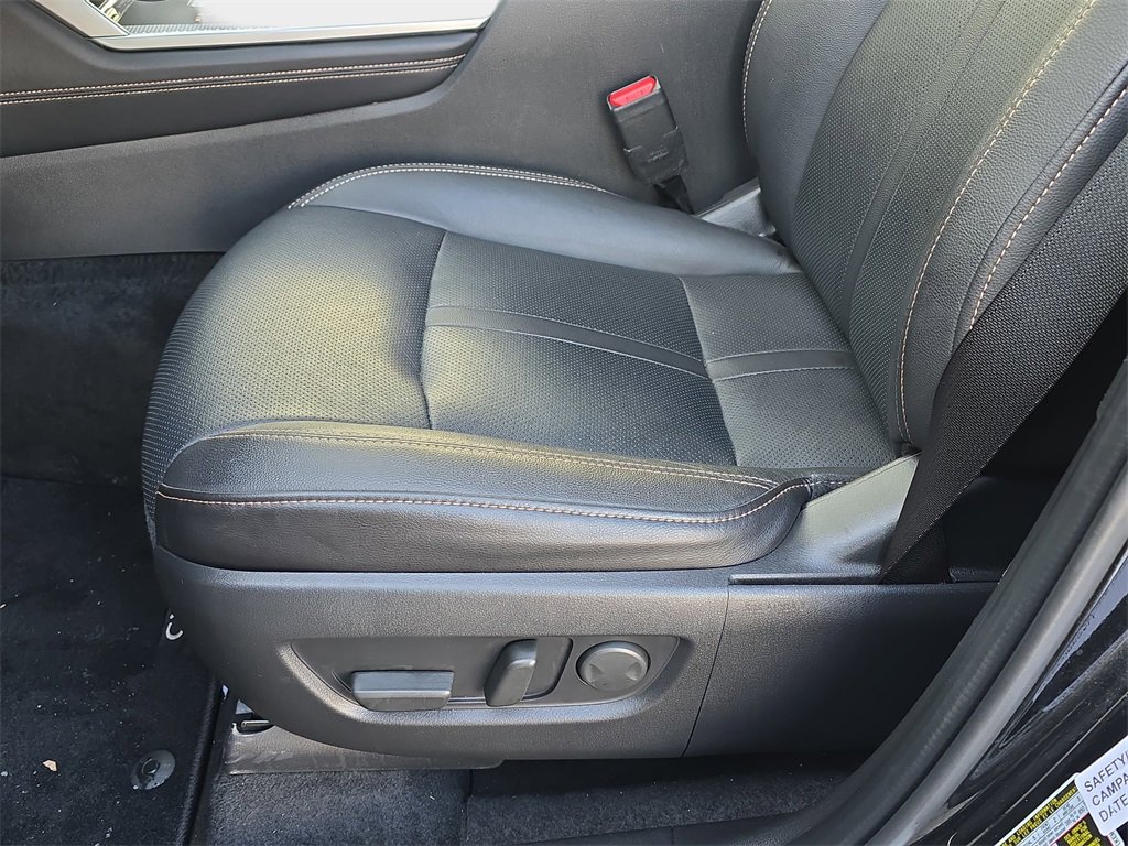 Used 2025 MAZDA CX-70 3.3 Turbo w/ Preferred Package image 31