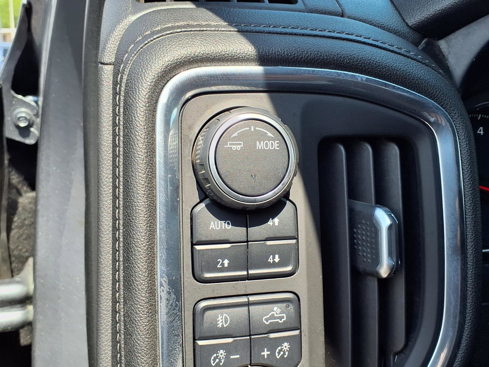 Used 2021 Chevrolet Silverado 1500 RST AWD/4WD image 17