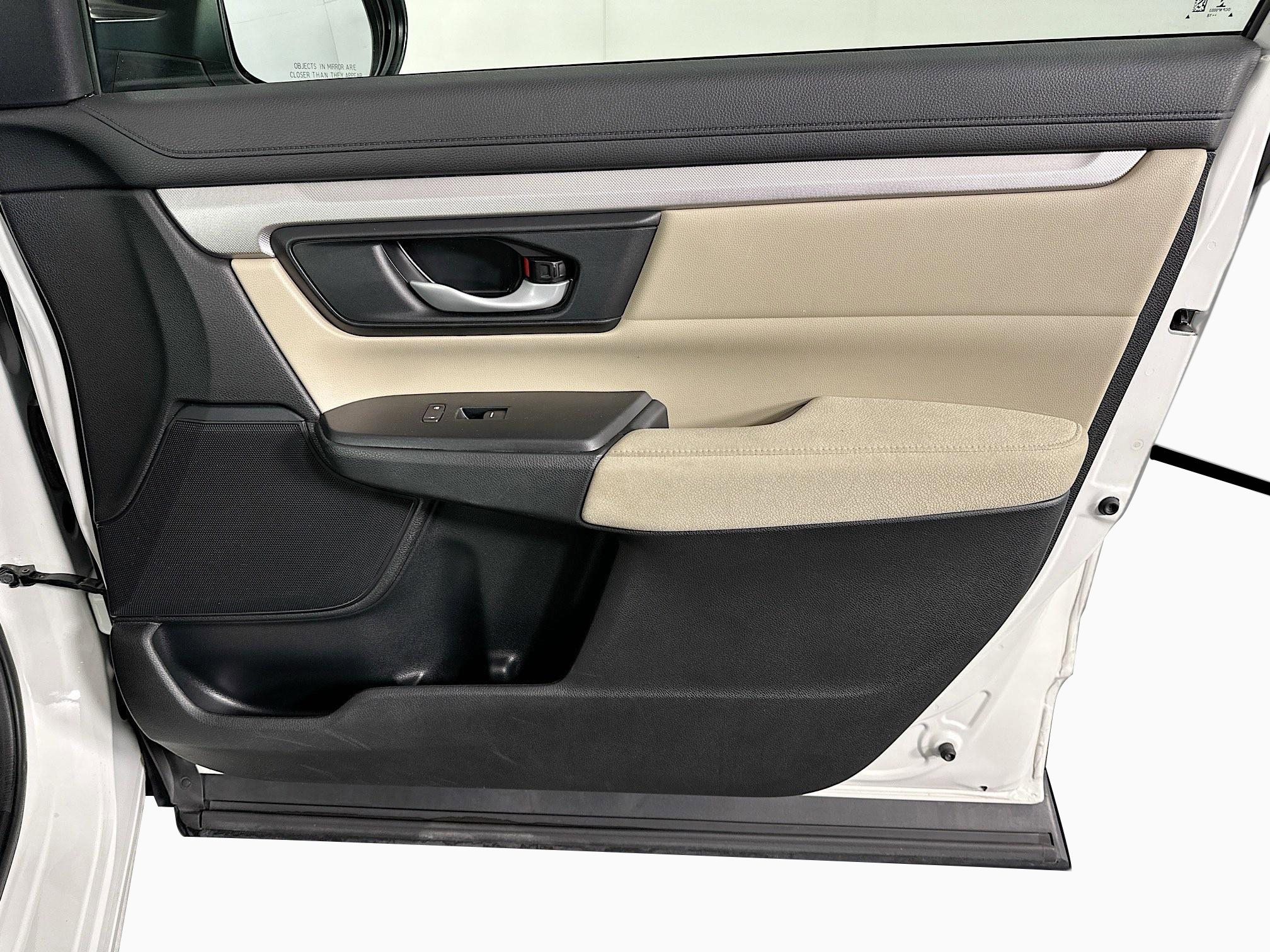 Used 2018 Honda CR-V LX image 29