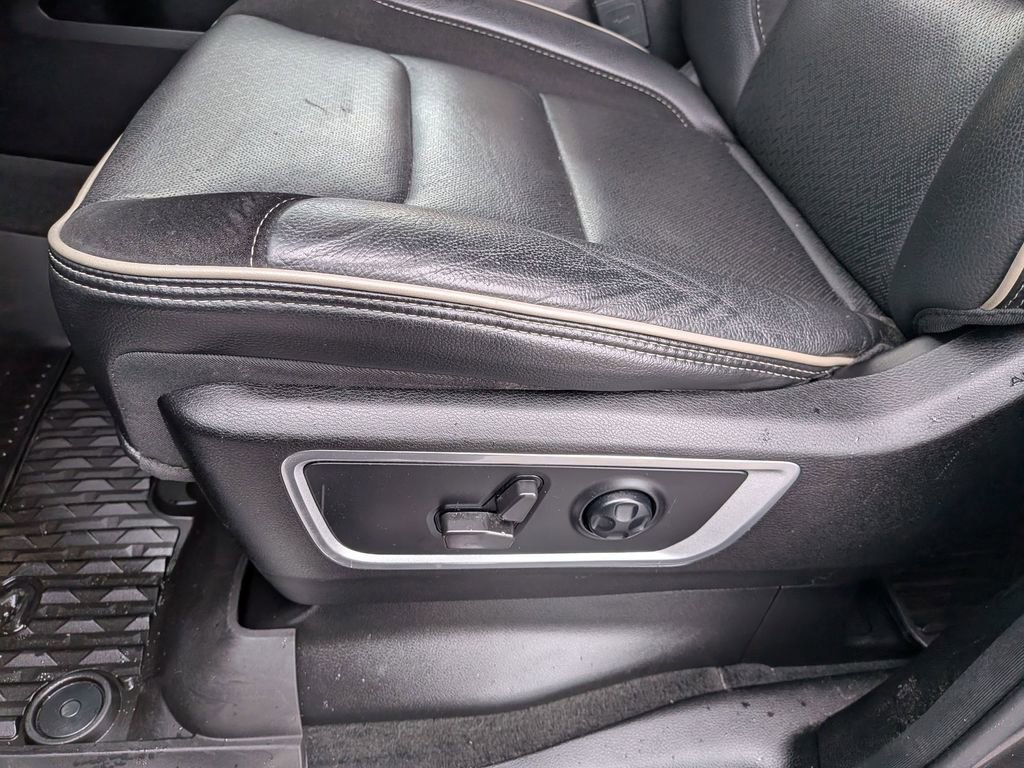 Used 2021 RAM 1500 Laramie AWD/4WD image 13