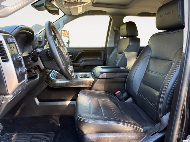 Used 2016 GMC Sierra 2500 Denali w/ Duramax Plus Package image 12