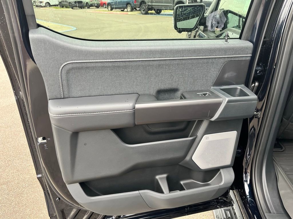 New 2026 Ford F150 Lariat w/ Equipment Group 502A High image 13