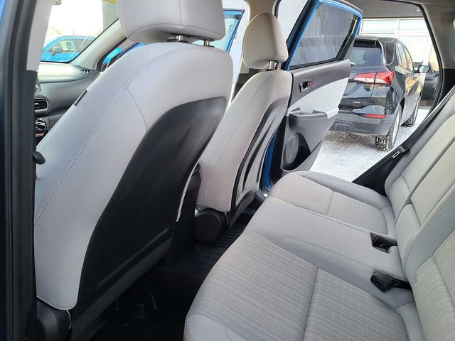 Used 2022 Hyundai Kona SEL w/ Cargo Package image 21