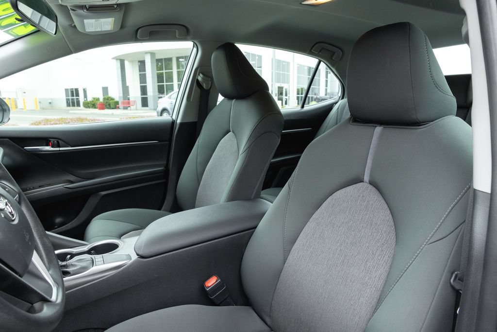 Certified 2022 Toyota Camry LE w/ Carpet Mat Package (TMS) FWD image 11