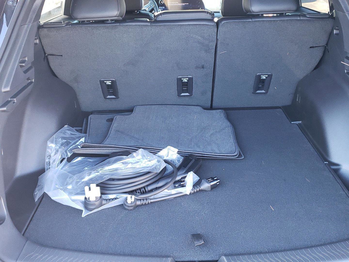 New 2025 Chevrolet Equinox EV RS w/ Convenience Package II image 26