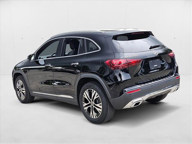 Used 2025 Mercedes-Benz GLA 250 image 8