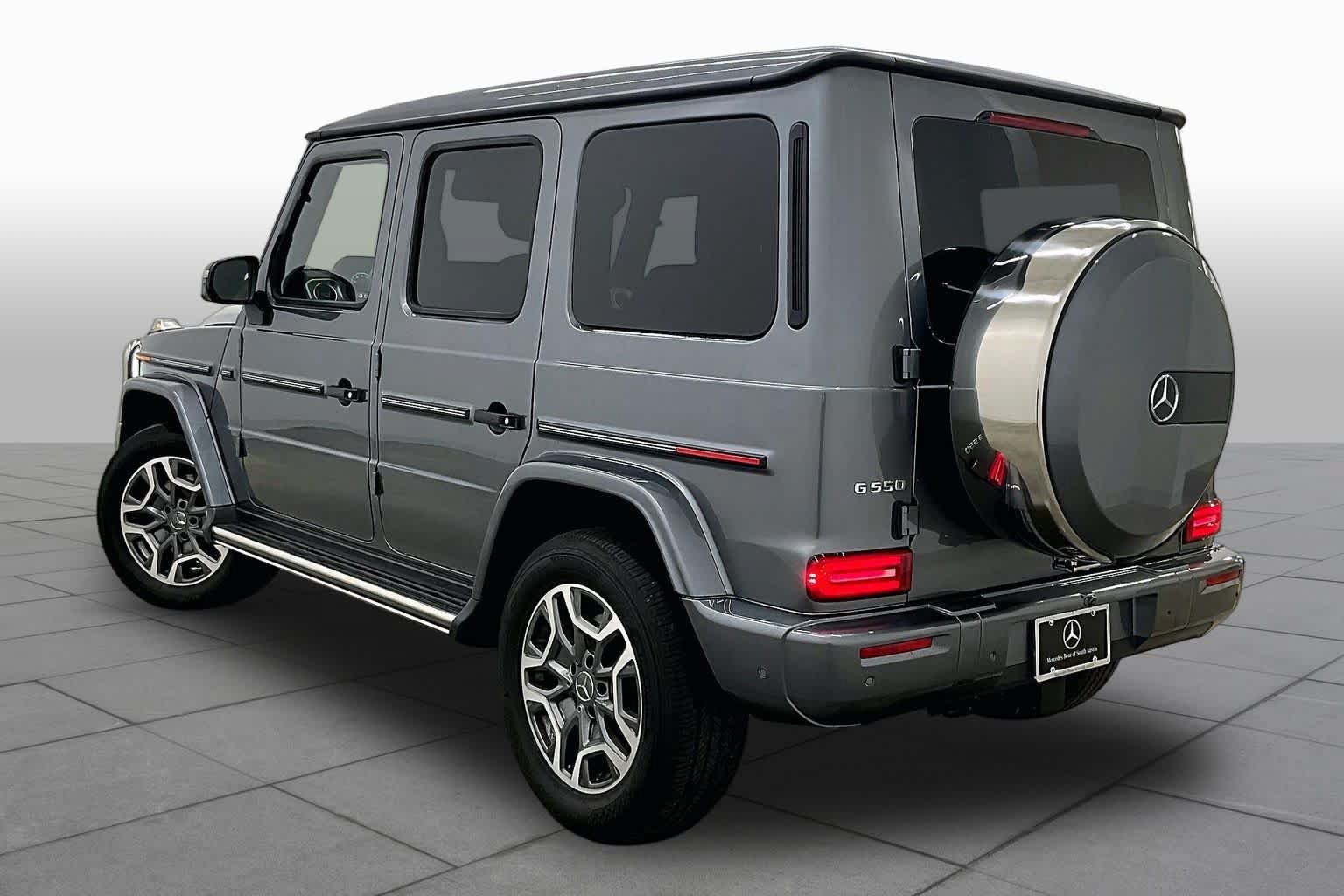 Used 2025 Mercedes-Benz G 550 image 12