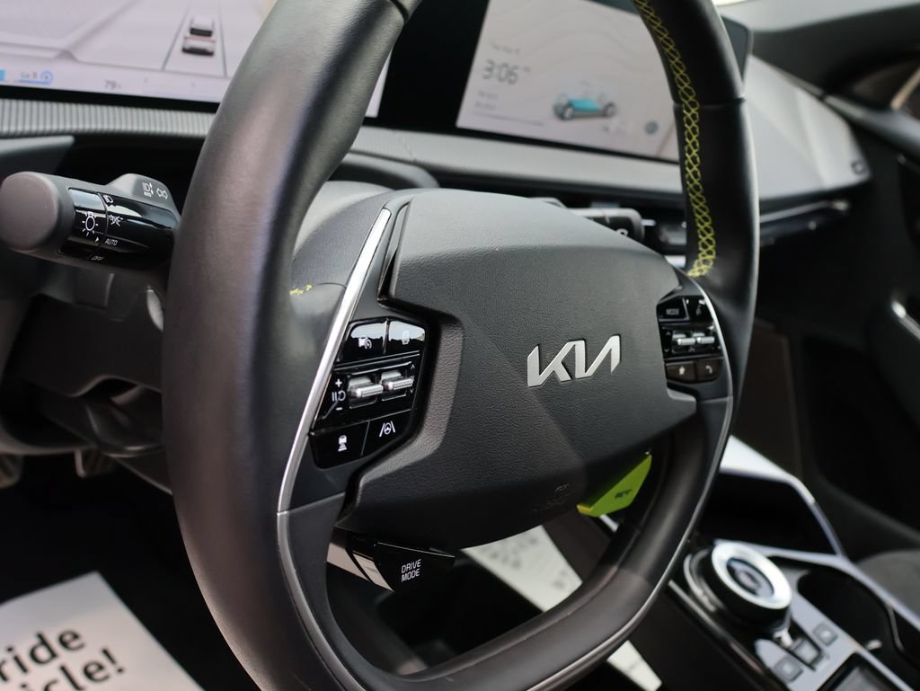 Certified 2023 Kia EV6 GT AWD/4WD image 18