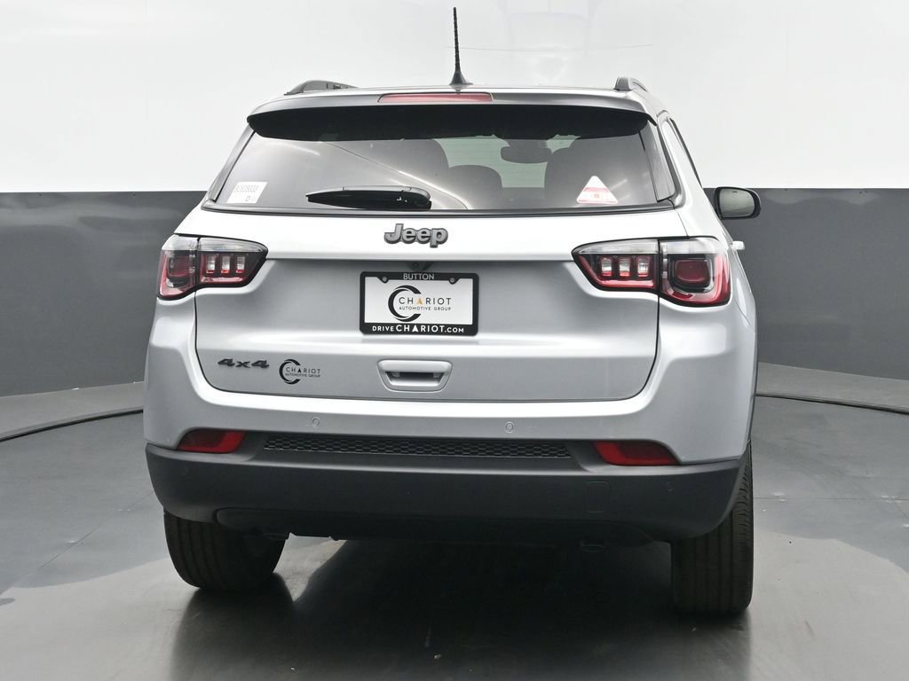 New 2026 Jeep Compass Limited image 5