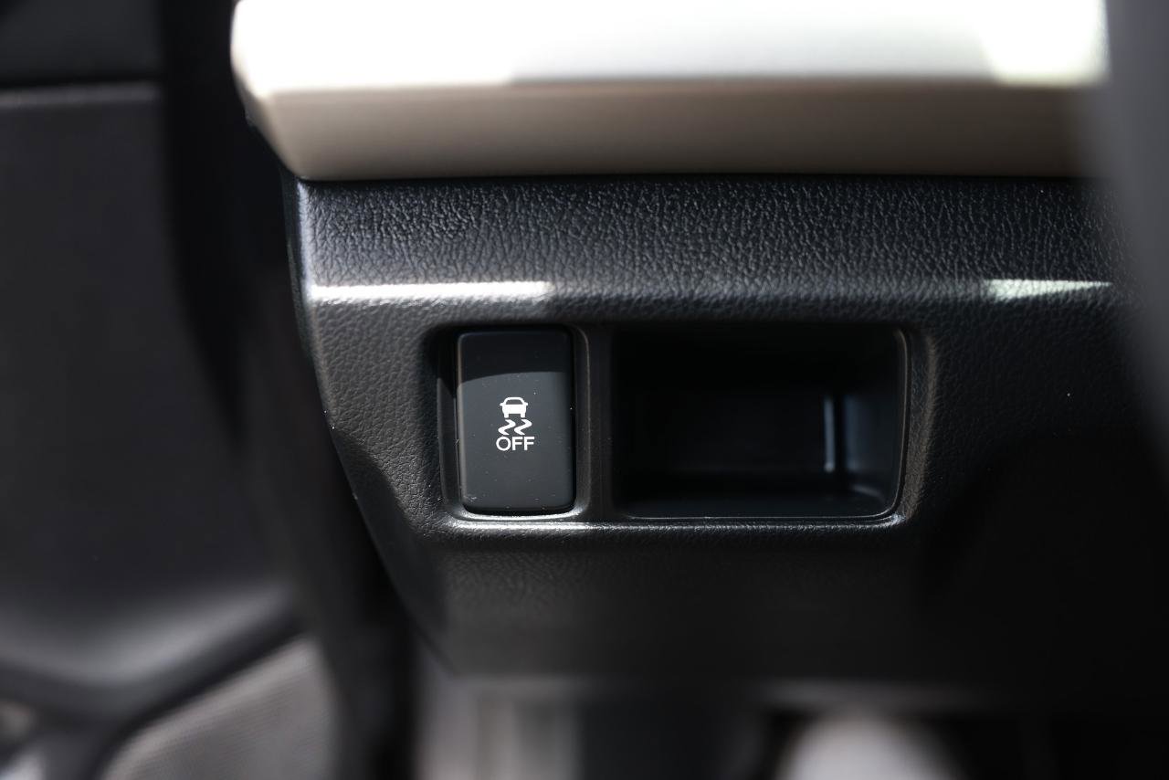 Used 2012 Honda Accord LX image 39