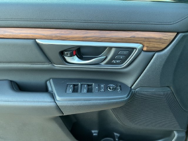 Used 2020 Honda CR-V Touring image 15