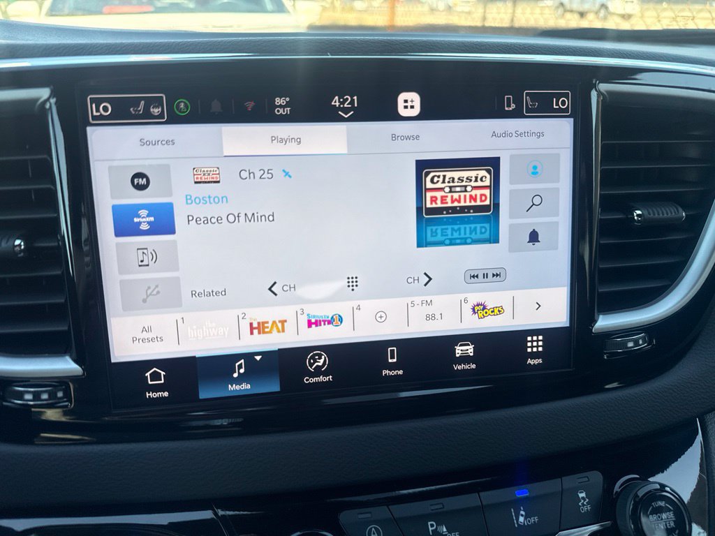 Used 2026 Chrysler Pacifica Select FWD image 21
