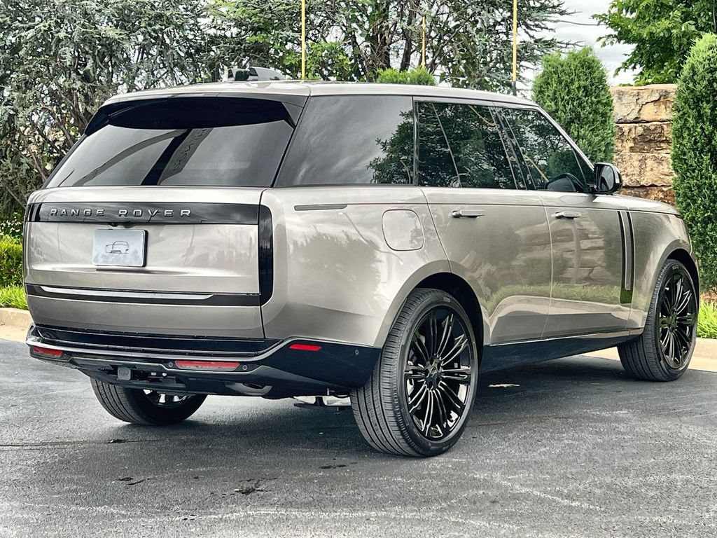 New 2026 Land Rover Range Rover SE AWD/4WD image 5