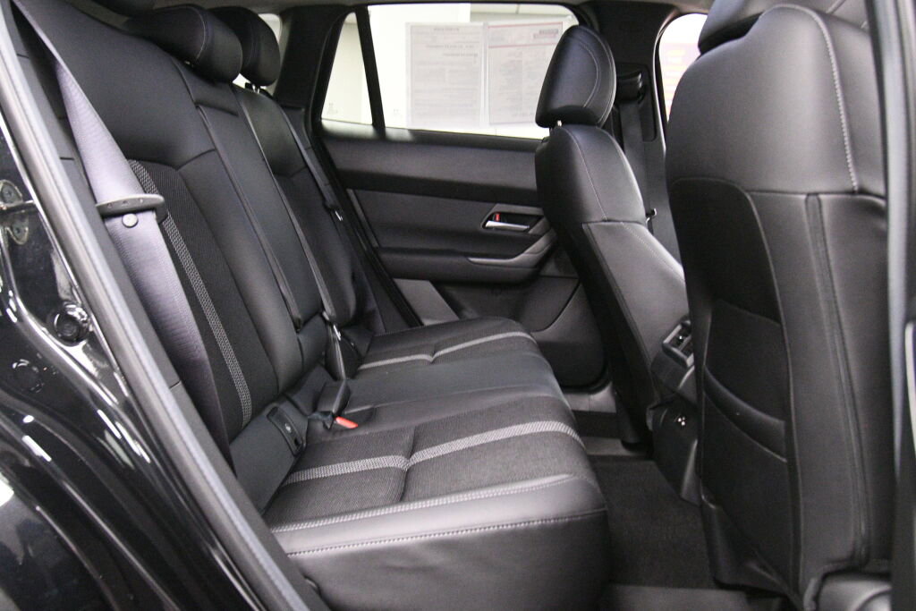 Used 2024 MAZDA CX-50 AWD 2.5 S w/ Weather Package image 22