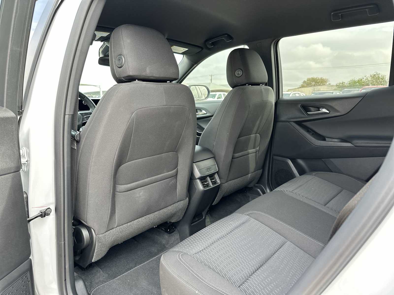 Used 2026 Chevrolet Equinox LT FWD image 20