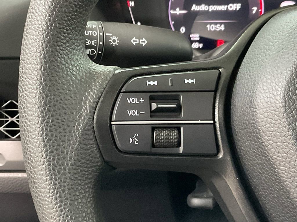 Used 2024 Honda Accord EX image 9